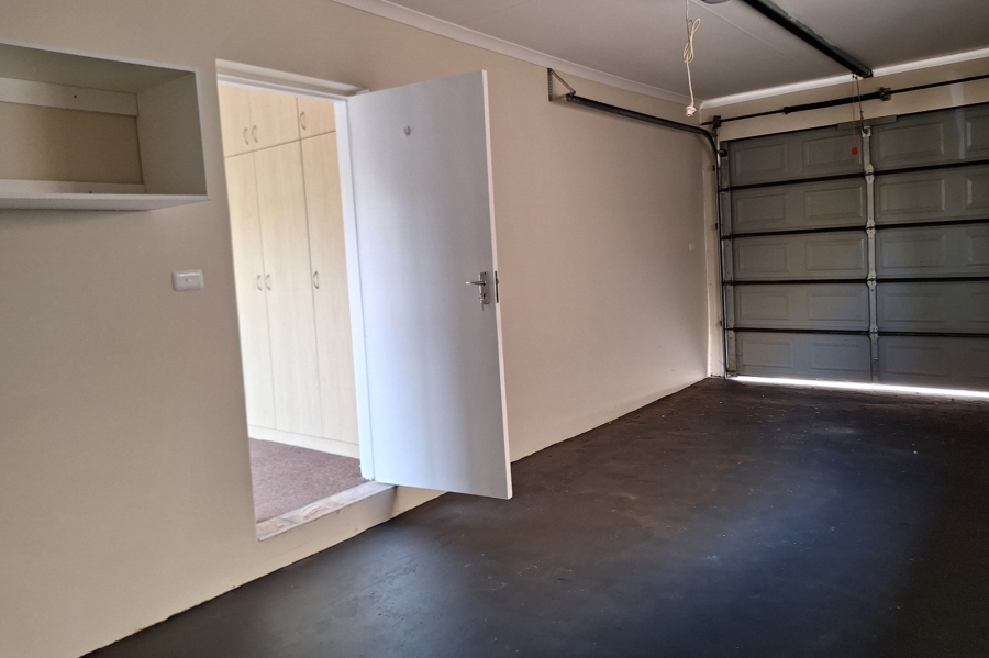 2 Bedroom Property for Sale in C Place Eastern Cape